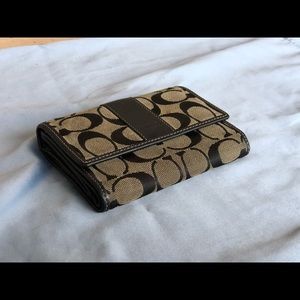 Black Coach Wallet!